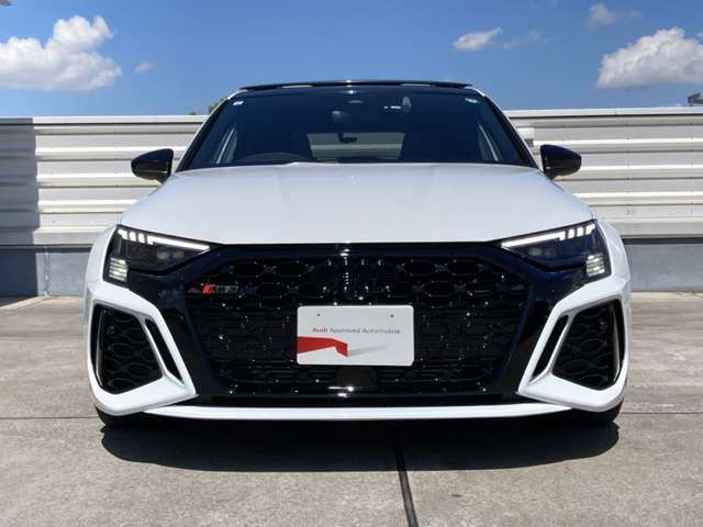 Audi認定中古車は全国のAudiディーラーにて保証修理をご利用頂けます！