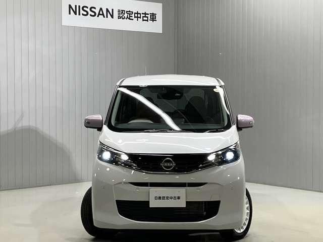 運転席からの視界が左右に広く隅々まではっきりと見えます！クルマの前端も把握しやすく安心です★