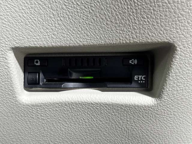 【ビルトインETC装着車両】 防犯対策バッチリ！！！ 高速走行もスムーズにお支払いが可能な装備！！！ セットアップも当社で可能です！！！