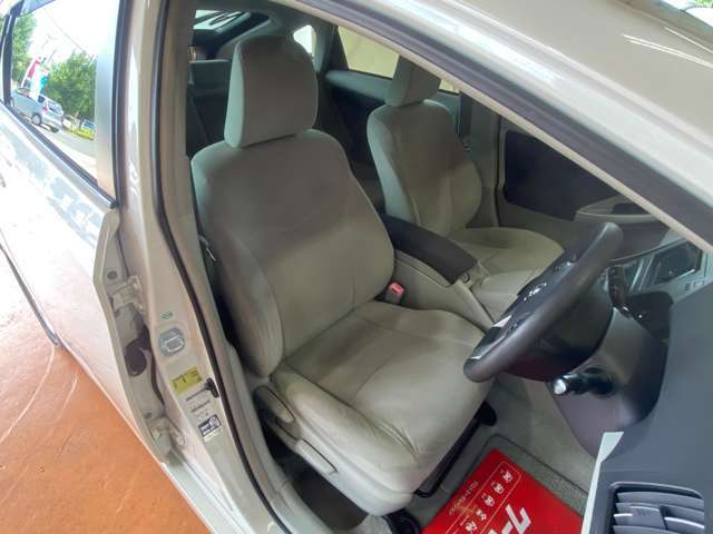 お得な新品ナビ取り付けプランや中古ナビ取り付けプランも承れます。ぜひ問合せください。