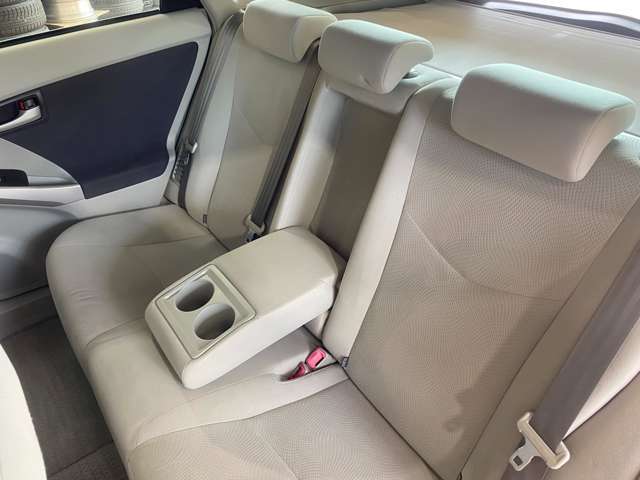 車の販売だけではなく車の買取、車検整備、定期点検、修理、板金塗装、自動車保険もお任せください！！