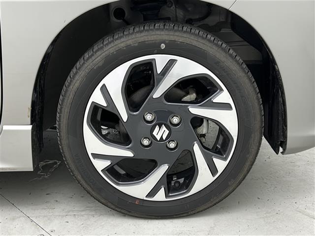 【純正15インチアルミホイール】専用のアルミなので、お車のイメージにぴったり！！社外のアルミやスタッドレスタイヤも取り扱いございます！！ドレスアップもカスタマイズもお任せください！！