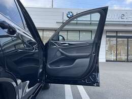 グループ下取り、買取り車両を中心に、新入庫車両が続々入荷中！