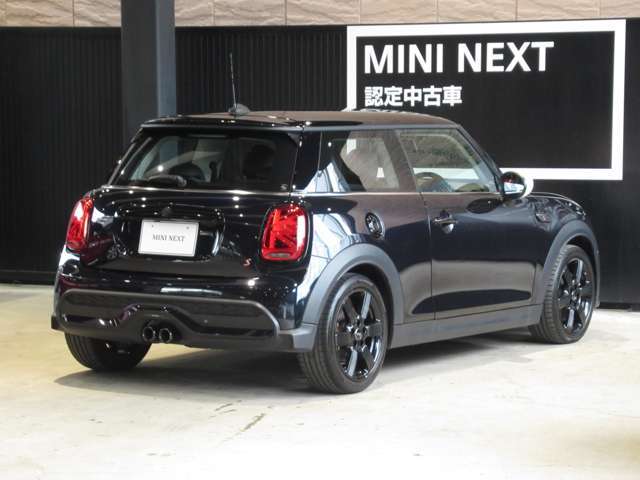 丸いフォルムがMINIらしいです。