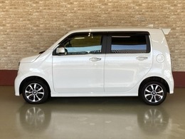 当社ではボディコーティングや下廻りのアンダーコートなど施工できます。ぜひご相談くださいませ。