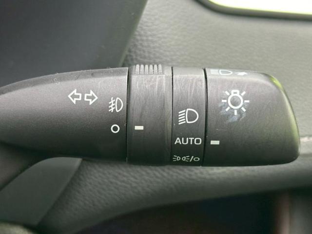 お車に合わせて無料保証以外にも、保証範囲、期間、距離を拡充させた有料保証もご用意しております！中古車の購入が初めてで不安・・・というお客様もご安心ください！