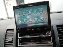 ストラーダHDDナビ搭載！TV視聴やCD・DVDの視聴も可能！