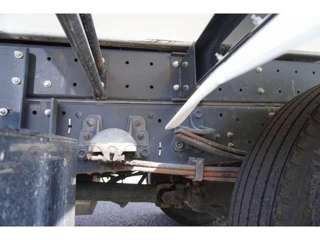 業販のお客さまも車両によりけり可能ですのでお気軽にご連絡ください。お問い合わせはフリーダイアル0078-6002-212393にてお願い致します。