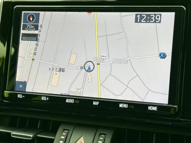 WECARSの店舗にはキッズコーナーがございます！お子様連れのお客様もごゆっくり車選びをお楽しみいただける空間です！