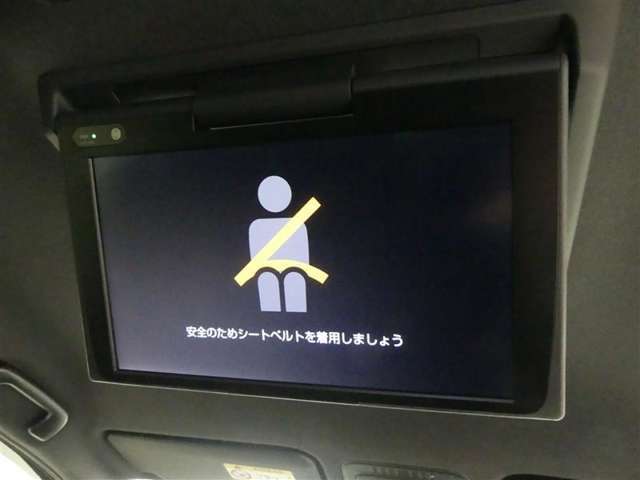 後席モニター付きでロングドライブもお子さまを飽きさせません！