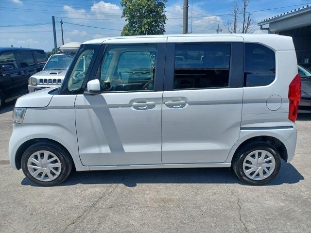 ほぼ全車、定期点検記録簿付、車両の「質」は確保されております！ご成約後も、現状引き渡しは行いません！きちんと整備記録簿を発行し、整備詳細もお伝えいたしますので、ご安心ください！