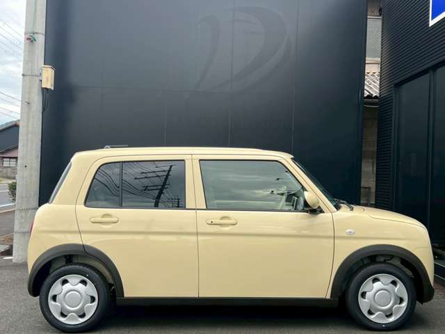 ☆当店は自動車損害保険の代理店です。もしものために自動車保険も当店におまかせ！☆任意保険の見直しも大歓迎です♪
