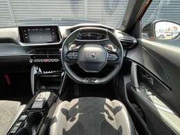 遠方のご納車の際も我々がしっかりサポートさせて頂きます。お気軽にスタッフまでご相談下さい。