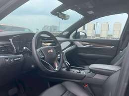 私たちは、お客様のこだわりに合った“世界にひとつ”だけの特別な車をご提案します。ジースクエア=車のあるライフスタイルを演出するセレクトショップです。