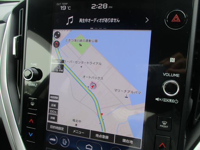 初めての場所、長距離ドライブも安心のナビ付きです。