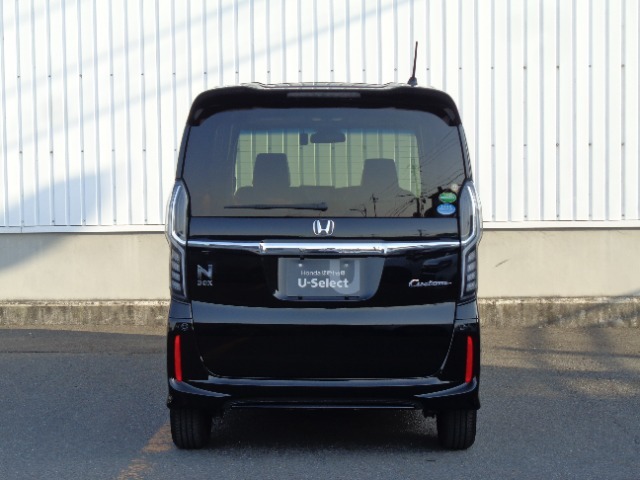 ご納車後のアフターサービス（点検、車検、板金、洗車、消耗品交換、自動車保険、etc）なんでもお任せ下さい。末永いお付き合いをさせて頂ける様、いつでもオールスタッフでお迎え致します！