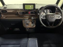 【インパネ全体】『インパネ全体』の画像になります。写真の内容に関してご不明点、ご質問等がございましたらお気軽にガリバー店舗までお問い合わせください。