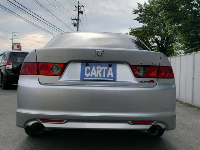 ワンオーナー様からの買取り車両です☆禁煙車のおかげで清潔感のある室内☆純正レカロシートの状態も良好です☆ボディには少し目立つキズがあります。一度ご来店の上、現車確認をお願いいたします！