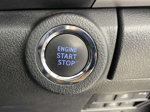 【運転席操作部】快適なドライブを楽しむための機能が装備されています！運転席から触れるので、使いやすいです！除菌プランいれていただくと、さらに清潔で安心していただけます！