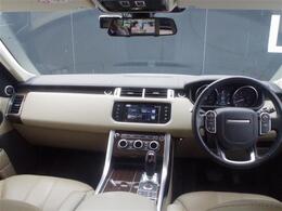 【五感で較べる】のコンセプトのもと、展示車両の試乗も可能でございます。お気軽にコーディネーターにお尋ね下さいませ。