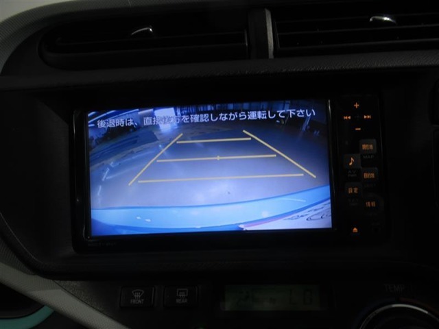 バックガイドモニターで、後方を確認しながら安心して駐車することができます。運転初心者も熟練者も必須の機能ですよ！