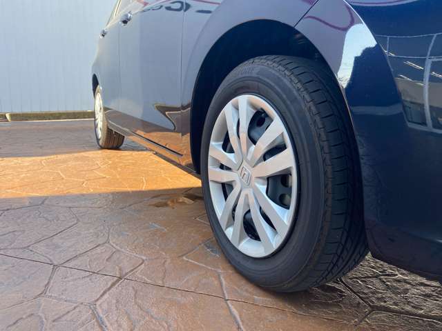 お車に取り付けるカー用品もご相談にのれます。ETC・ドライブレコーダ・スタッドレスタイヤなど