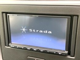 【ナビゲーション】目的地までしっかり案内してくれる使いやすいナビ。Bluetooth接続すればお持ちのスマホやMP3プレイヤーの音楽を再生可能！毎日の運転がさらに楽しくなります！！