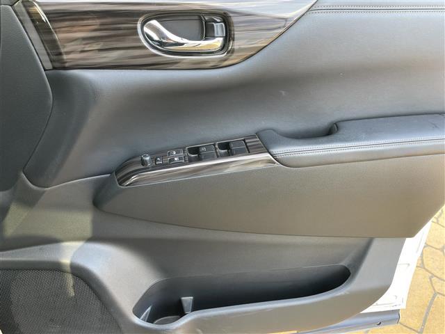 みなさまのお車選びのお手伝いをさせてください！スタッフ一同心よりご来店、お問い合わせをお待ちしております！