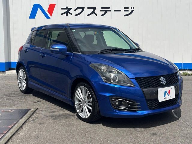 大好評のボディコーティング「弾スプラッシュコート」もご納車までに施工可能。通常のガラスコートと異なる、耐久年数6年の無機質ガラスコーティングが、ボディをキレイな状態に保ってくれます。