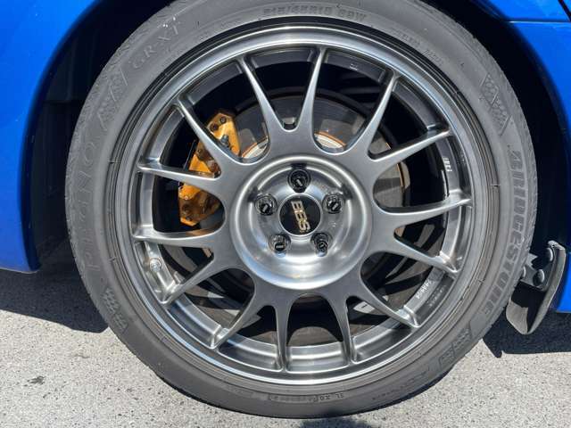 Bremboキャリパー/BBSホイール