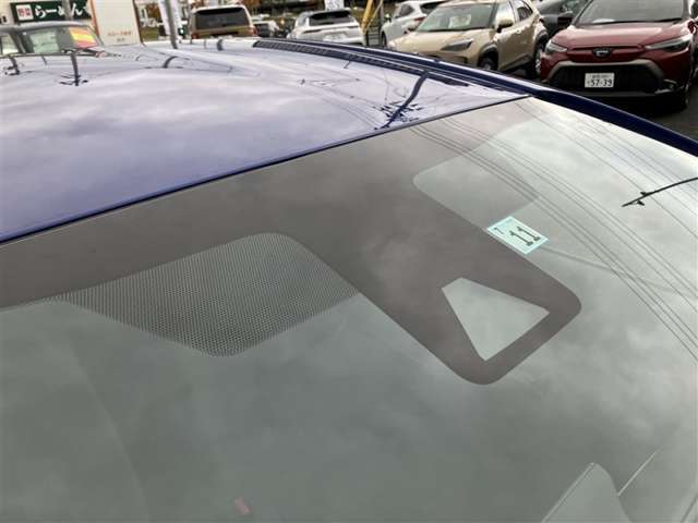 衝突被害軽減ブレーキ付いてます！