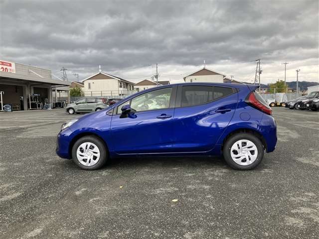 ハイブリッド車でガソリン代もコスト削減！