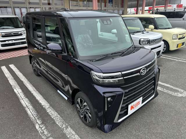 【届出済未使用車の得する価格】大量仕入れにより車両価格が割安な上重量税は払い込み済みで、登録月によっては取得税もかかりません。