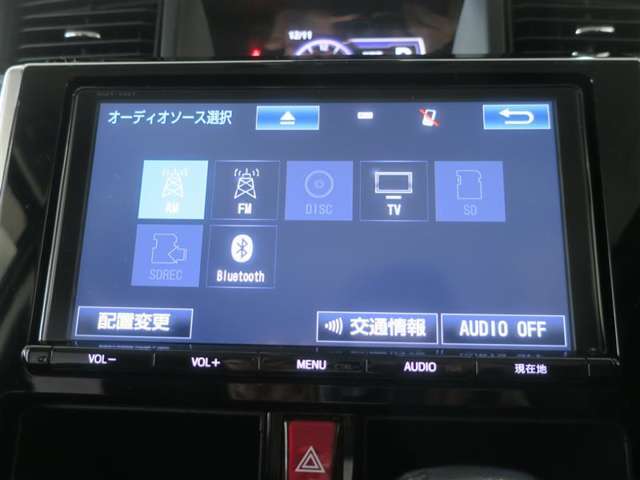 TV付きナビです。Bluetooth接続も可能です