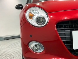 LEDヘッドライトは、点灯の瞬間から最大光量を発揮し、突然暗くなるトンネルなどでの安定感を高めます。
