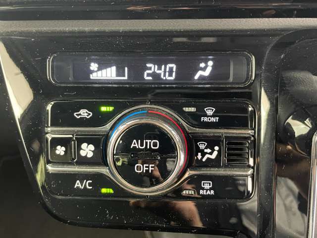【運転席操作部】快適なドライブを楽しむための機能が装備されています！運転席から触れるので、使いやすいです！除菌プランいれていただくと、さらに清潔で安心していただけます！