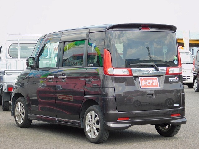 車の買取も行っております。ご気軽にお問合せ下さい。