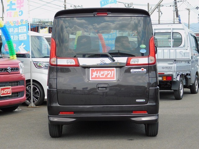 こちらのお車は0986-45-9200(軽自動車コーナー)担当：加藤までお気軽にお問合せください。