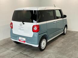 お客様にぴったりなおクルマをお選びいただけますように様々な展示車をご用意致しております！ダイハツの軽自動車だけではなく、他メーカー車やコンパクトカー・ミニバンなども数多く取り揃えております！