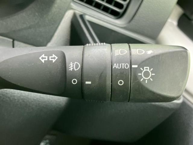国産車から輸入車まで多様なお客様のニーズのお応えできるように、全国規模で豊富な在庫展開！車のことならWECARSへ！