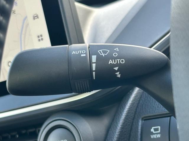 店舗にて現車の確認もいただけますので、お電話で在庫のご確認の上是非ご来店くださいませ！