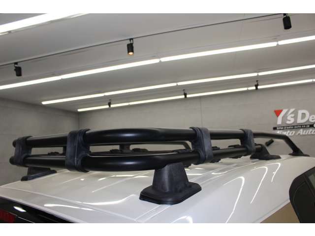 TOYOTA純正ルーフラックを装備♪