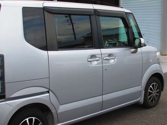 全車両総額販売！管轄陸運局（尾張小牧、春日井、一宮ナンバー）以外の登録の場合、別途登録料必要になります。