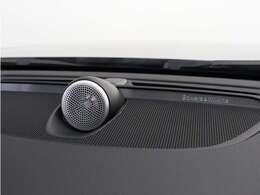 【Bowers＆Wilkins】世界のオーディオファン垂涎のプレミアムサウンドシステムを搭載。コンサートホールのベストポジションに相当する音場空間を忠実に再現。乗る人すべてに驚きの音響体験を提供します