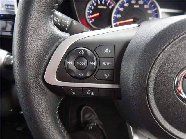 ナビ、ドライブレコーダー等の取付はもちろん、ライトのバルブ、車高調、エアロ取付、塗装、フィルム、ラッピング等カスタムも扱っております！お気軽にお問い合わせくださいませ！