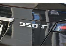 最大トルク350N/mを発揮する新世代の2リッターターボエンジンを搭載致します。