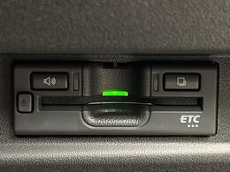 【ETC】高速道路の料金所をストレスなく通過！話題のスポットやサービスエリアに多い「スマートIC」利用時は必須のアイテムです。当店でセットアップを実施、ご納車当日からすぐにご利用いただけます！