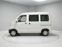 静岡県内16拠点！地域の皆さまに寄り添い、「安心」「安全」のカーライフを全力でサポートいたします。2つの365日営業のサービス工場（サンストリート浜北店＆和田店）で、お客様のお困りごとを解決します。