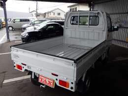弊社展示場ではお客様に安心して乗っていただけるお車を、弊社の仕入れ力をフル稼働して、全力でお安く努力して取り揃えてございます。http://www.tax-kyowa.com/