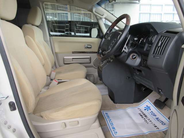 【荷物も積めて、たくさん乗れる】荷室が広い車・荷室容量ランキングミニバン・荷室が広い外車・広い車・広いSUV・広いアメ車・トランク広いミニバン・トランク広い車・トランク広いSUVなどお気軽にご相談下さい♪